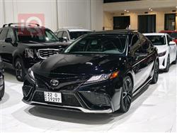 تۆیۆتا کامری